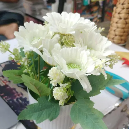 Jinia Flower with Golden Top